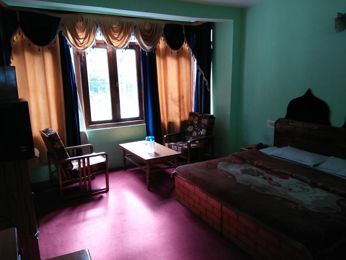 Hotel Neelkanth - Manali (Himachal Pradesh) — Photos 2