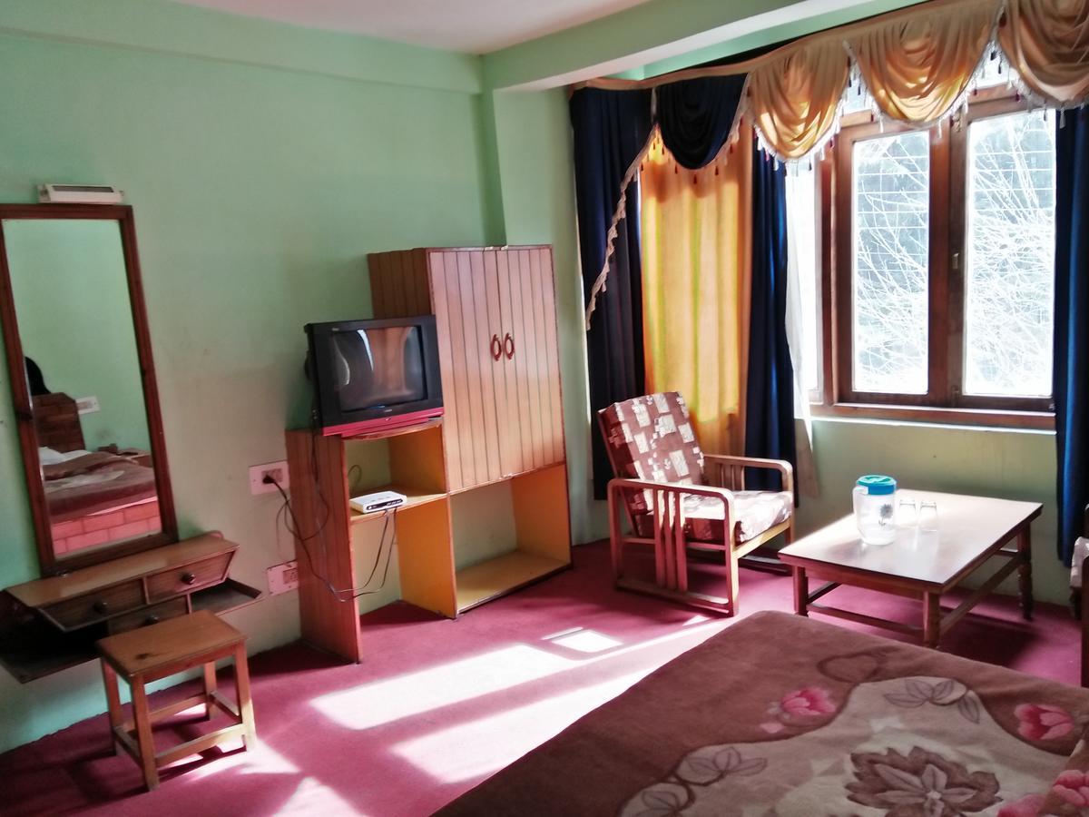 Hotel Neelkanth - Manali (Himachal Pradesh) — Photos 3